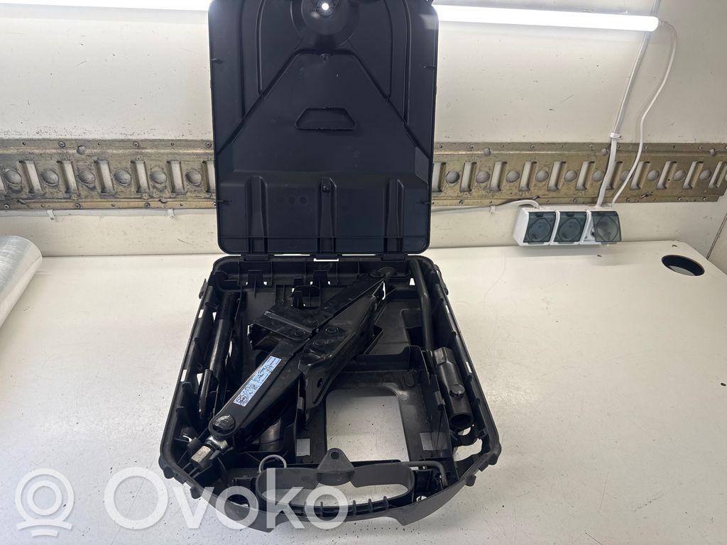 Renault Trafic III (X82) Lift Jack 