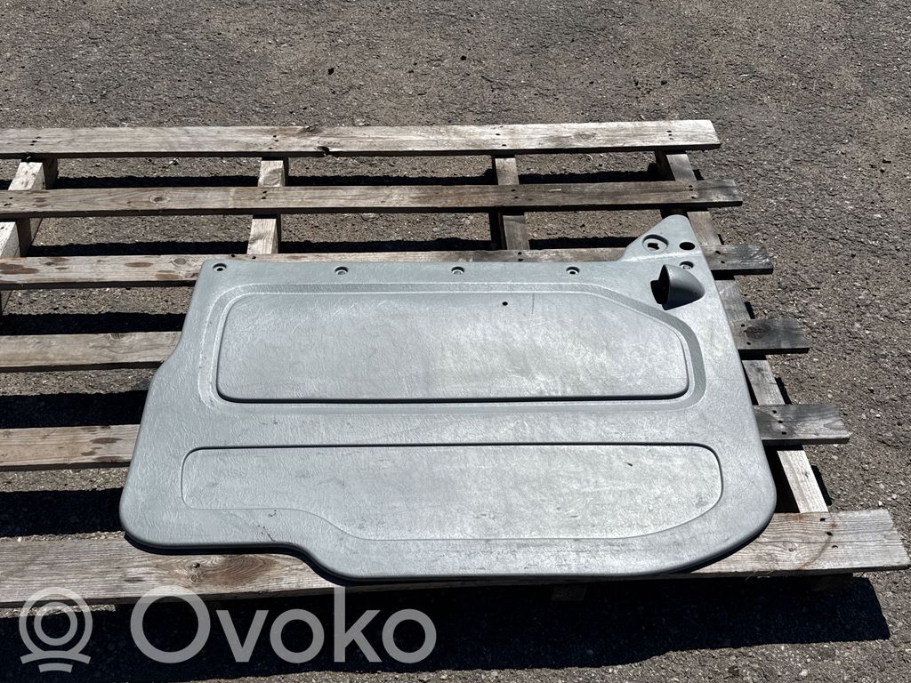 Opel Vivaro Poszycie / Boczek drzwi bocznych / przesuwnych 