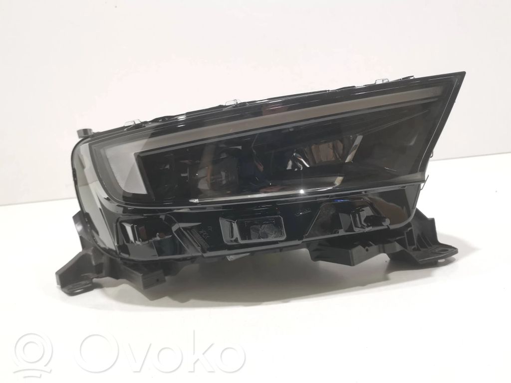 Opel Mokka B Lampa przednia 