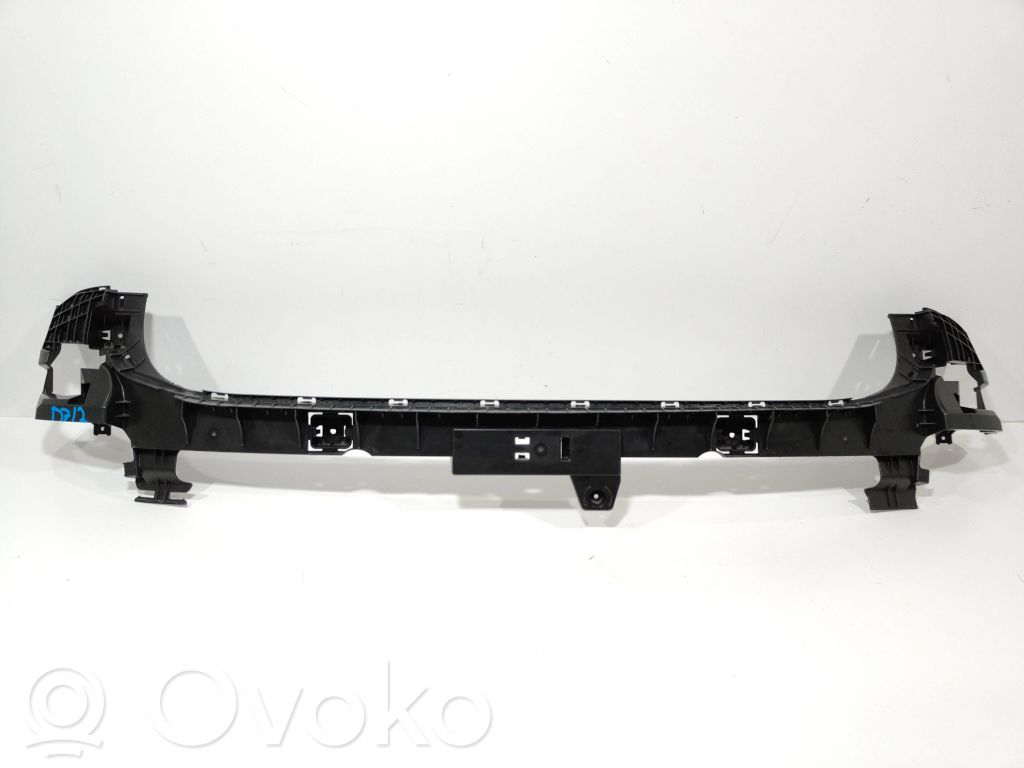 Audi Q3 F3 Puskuri 