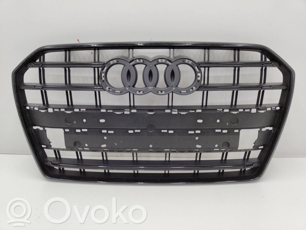 Maskownica / Grill / Atrapa górna chłodnicy   4G0853653T
