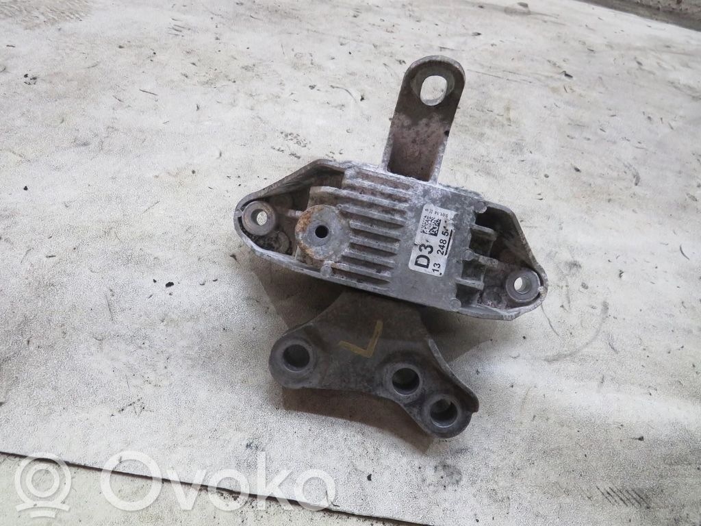 Opel Zafira C Gearbox mounting bracket 
