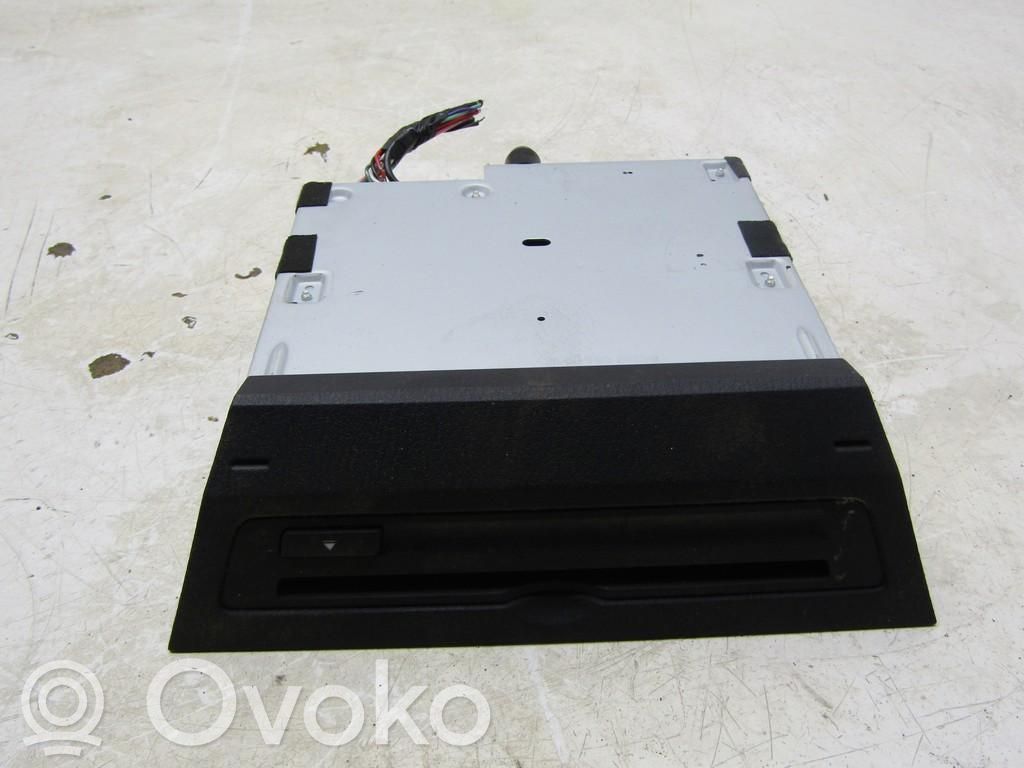 Navigation unit CD/DVD player   DB1L669G0