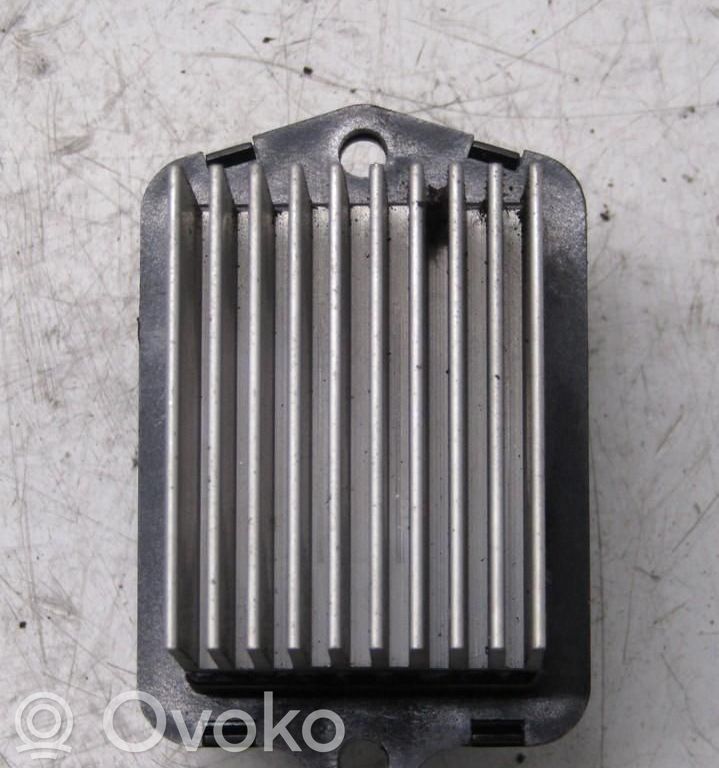 Suzuki Vitara (LY) Rezystor / Opornik dmuchawy nawiewu 
