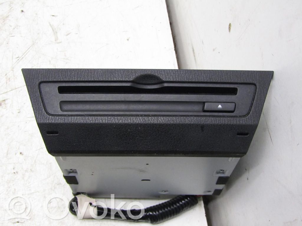 Mazda 2 Navigation unit CD/DVD player 