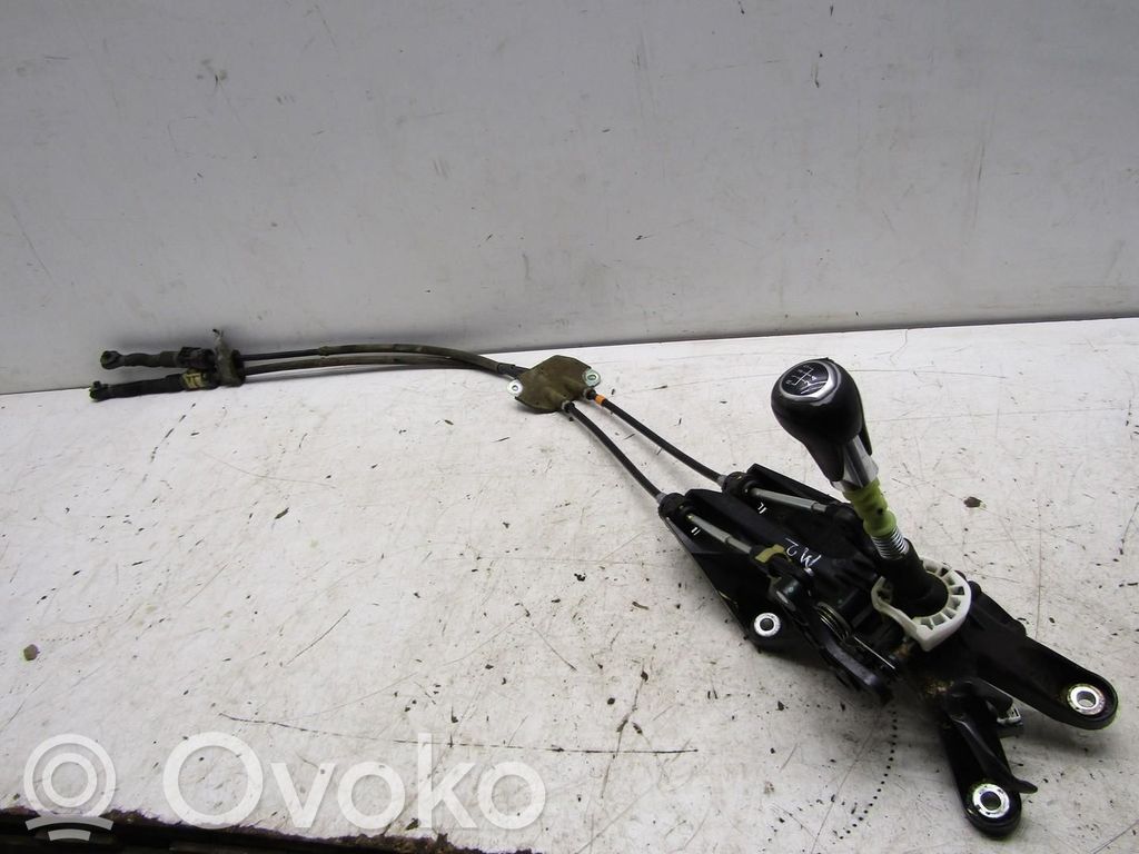 Mazda 2 Gear selector/shifter in gearbox 