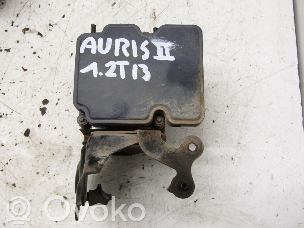 Toyota Auris E180 Bomba de ABS 