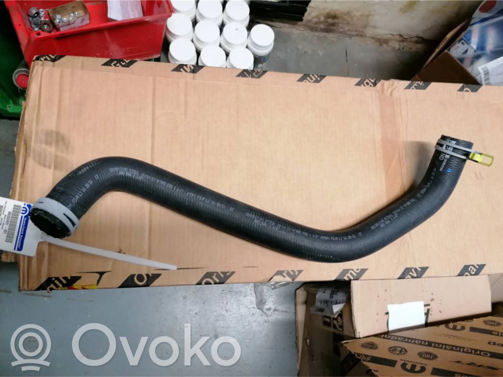 Jeep Grand Cherokee Engine coolant pipe/hose 