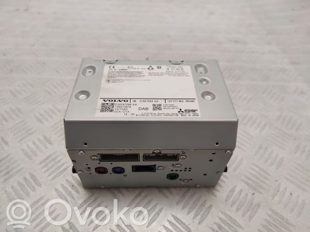 Volvo XC60 Radio/CD/DVD/GPS head unit 
