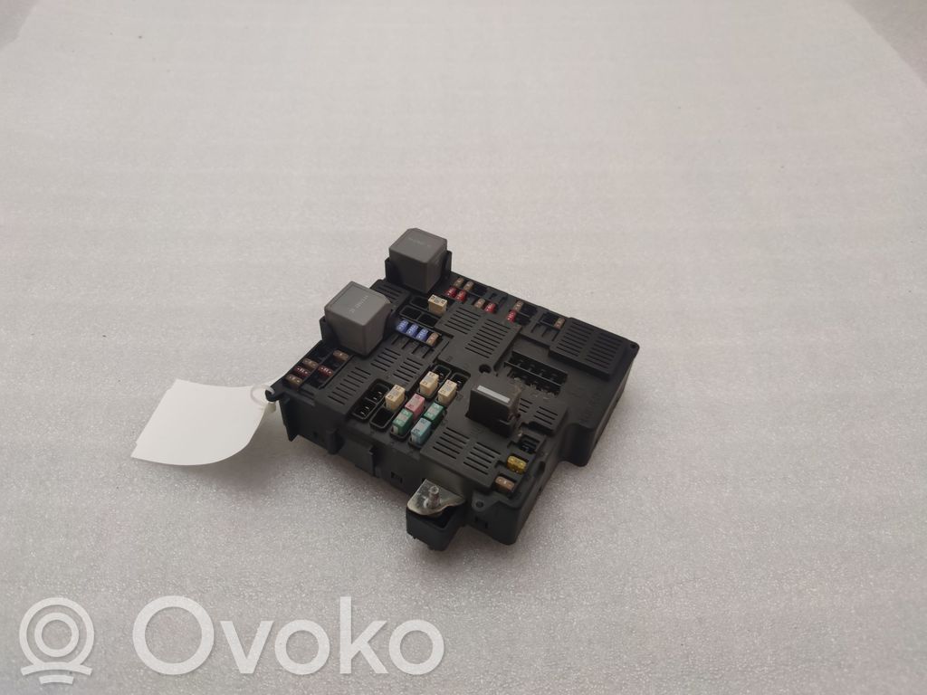 Volvo XC90 Sulakemoduuli 