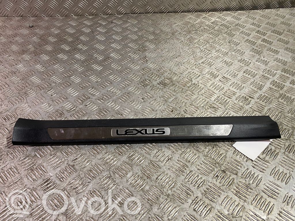 Lexus NX Moldura protectora del borde delantero 