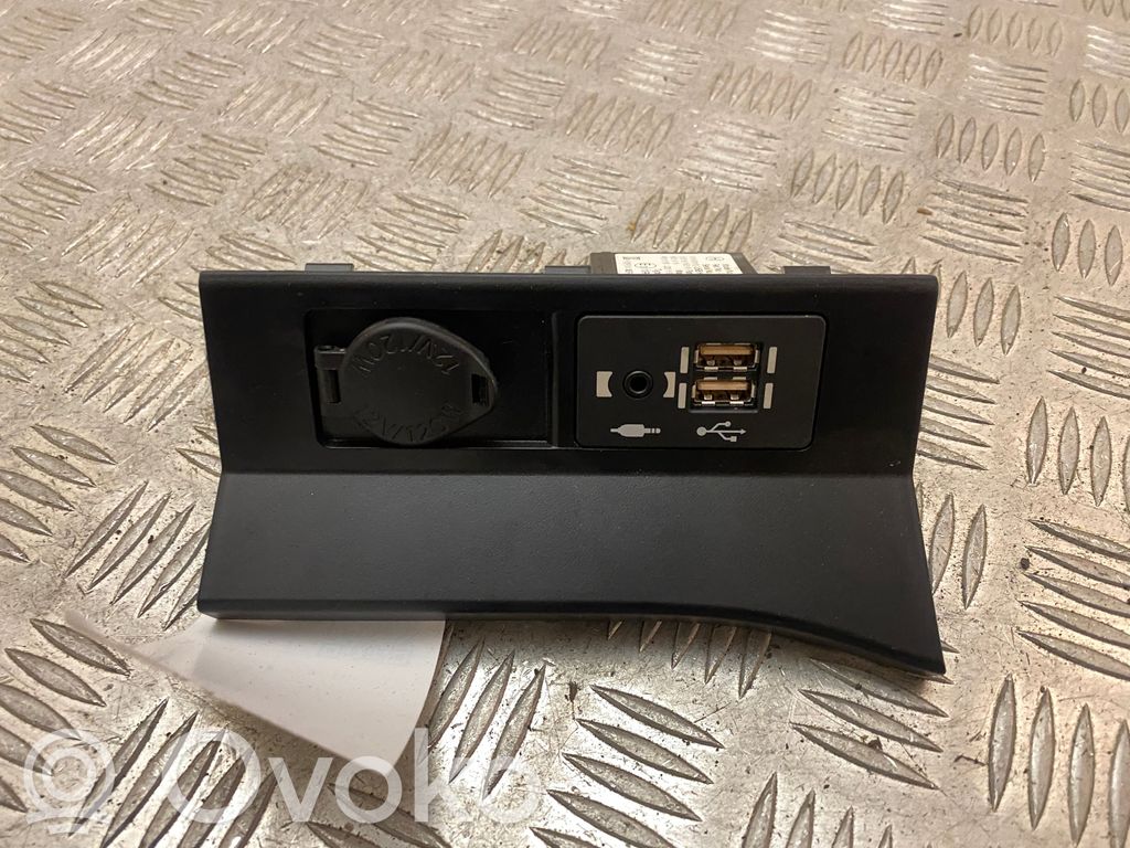 Lexus RX 450H USB-Anschluss 