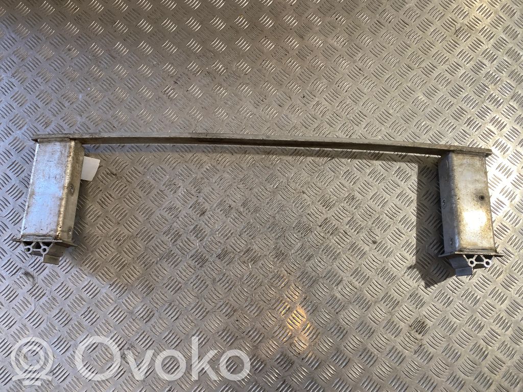 Volvo XC90 Poprzeczka zderzaka przedniego 