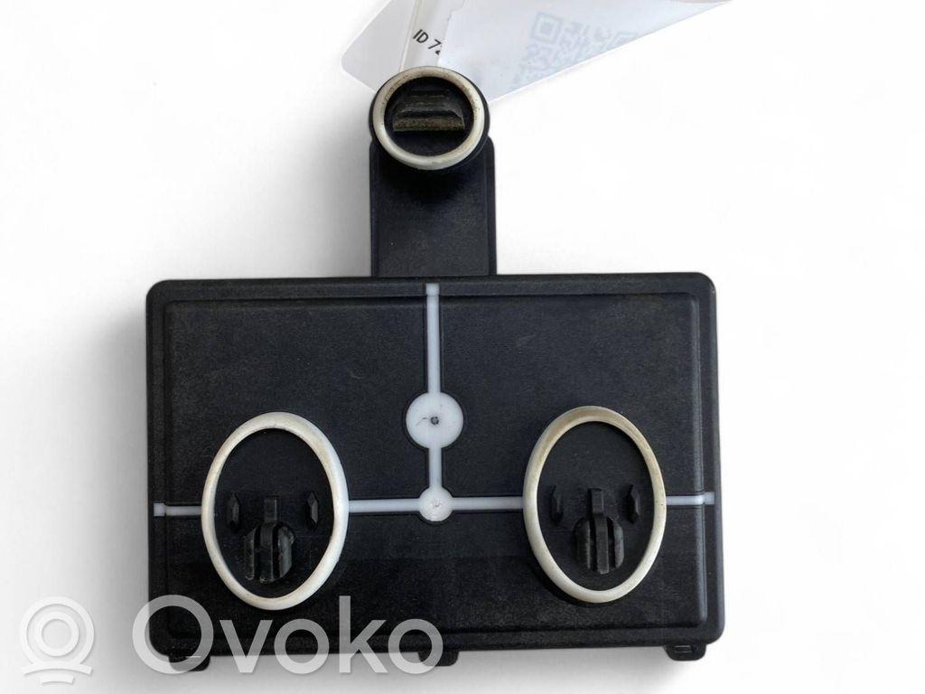 Audi Q7 4M Door control unit/module 