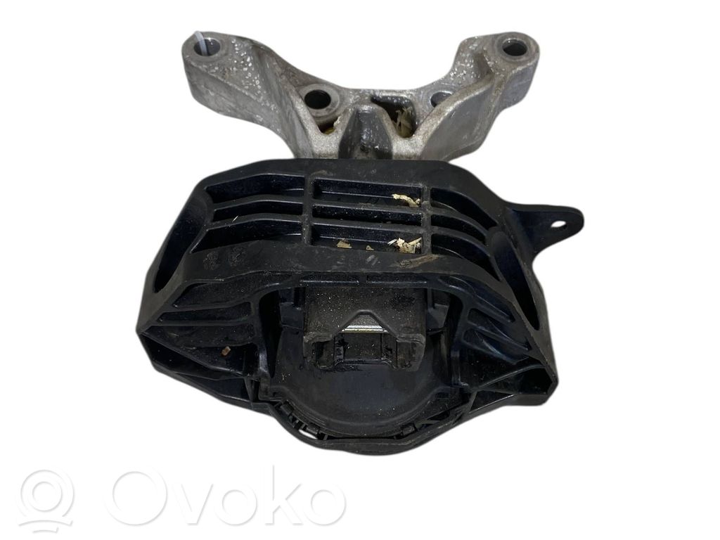 Opel Corsa F Engine mount bracket 