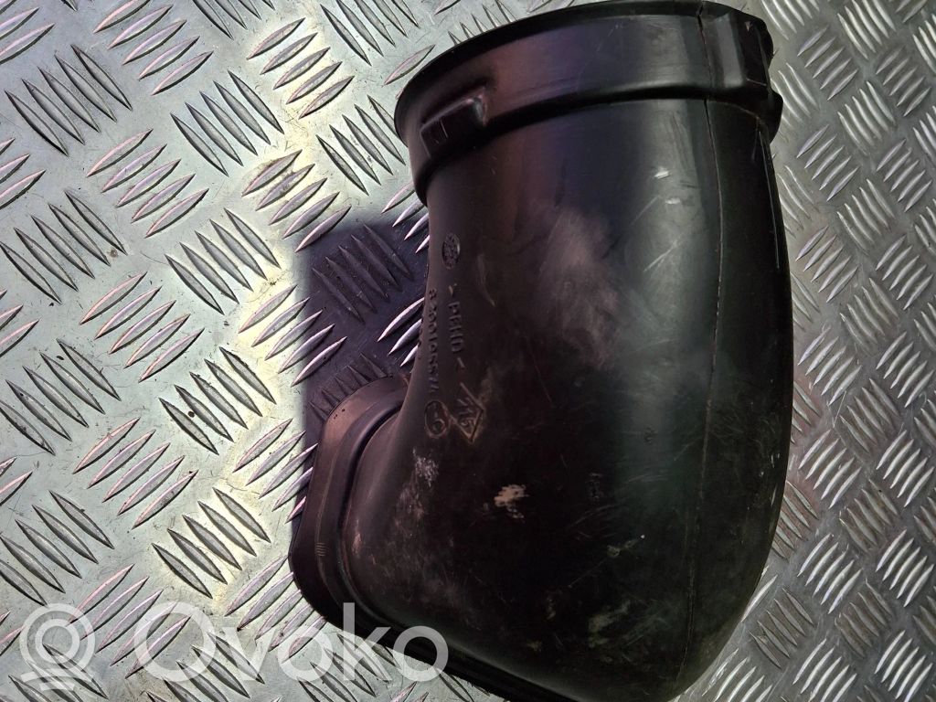 Renault Master II Air intake duct part 