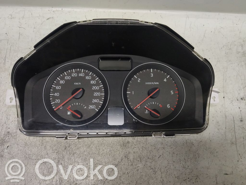 Speedometer (instrument cluster)   31296228,240709,187901576