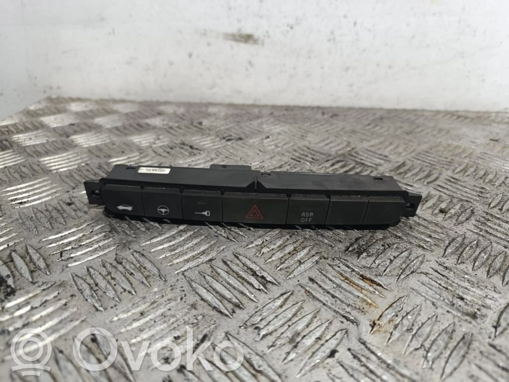 Fiat Punto (188) Comutator lumini pericol 