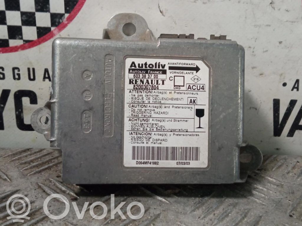 Renault Megane II Unitate/modul de comandă airbaguri 