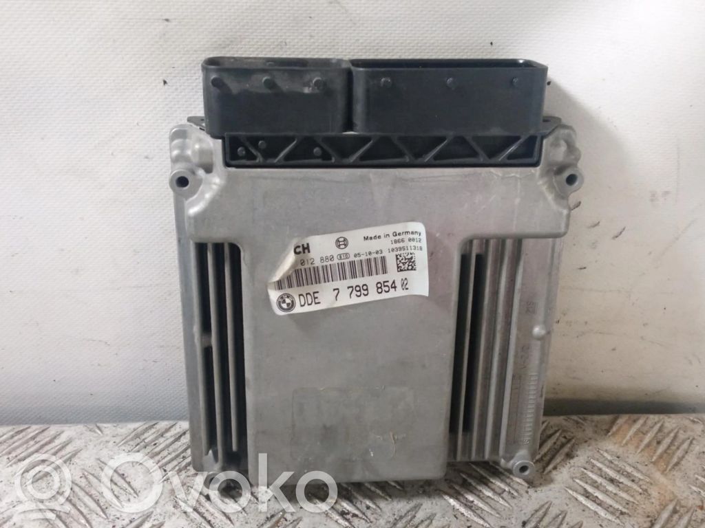 BMW 1 E81 E87 Engine control unit/module ECU 