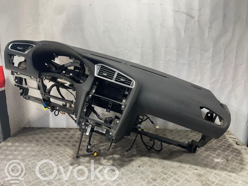 Citroen C4 I Panelis 