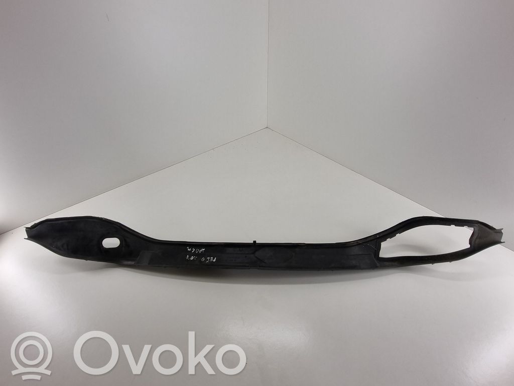 Peugeot 207 Wiper trim 
