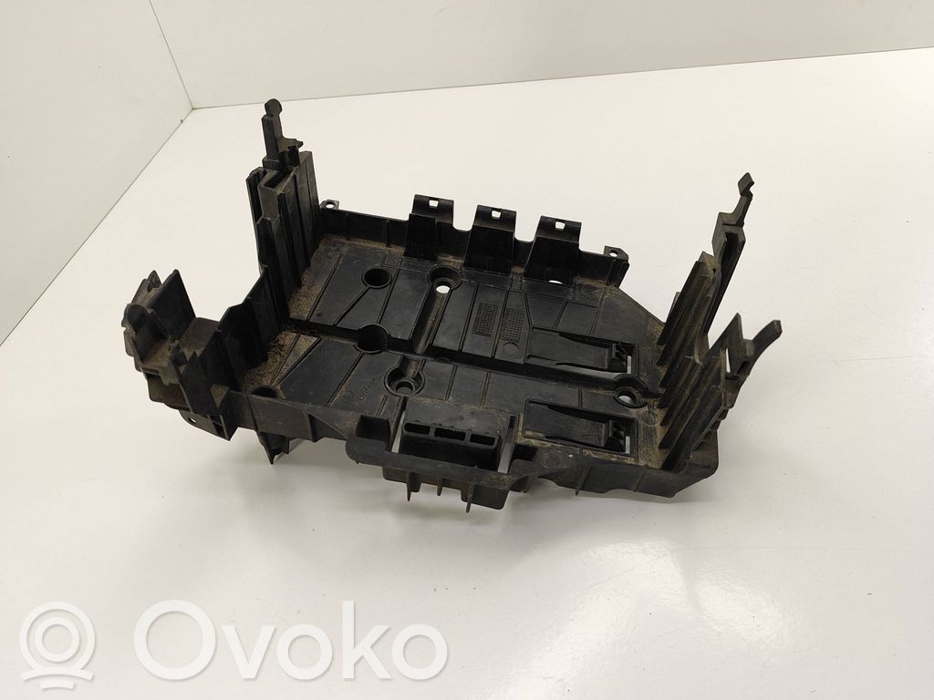 Peugeot 508 Podstawa / Obudowa akumulatora 