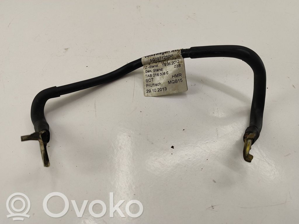 Volkswagen Golf VII Negative earth cable (battery) 