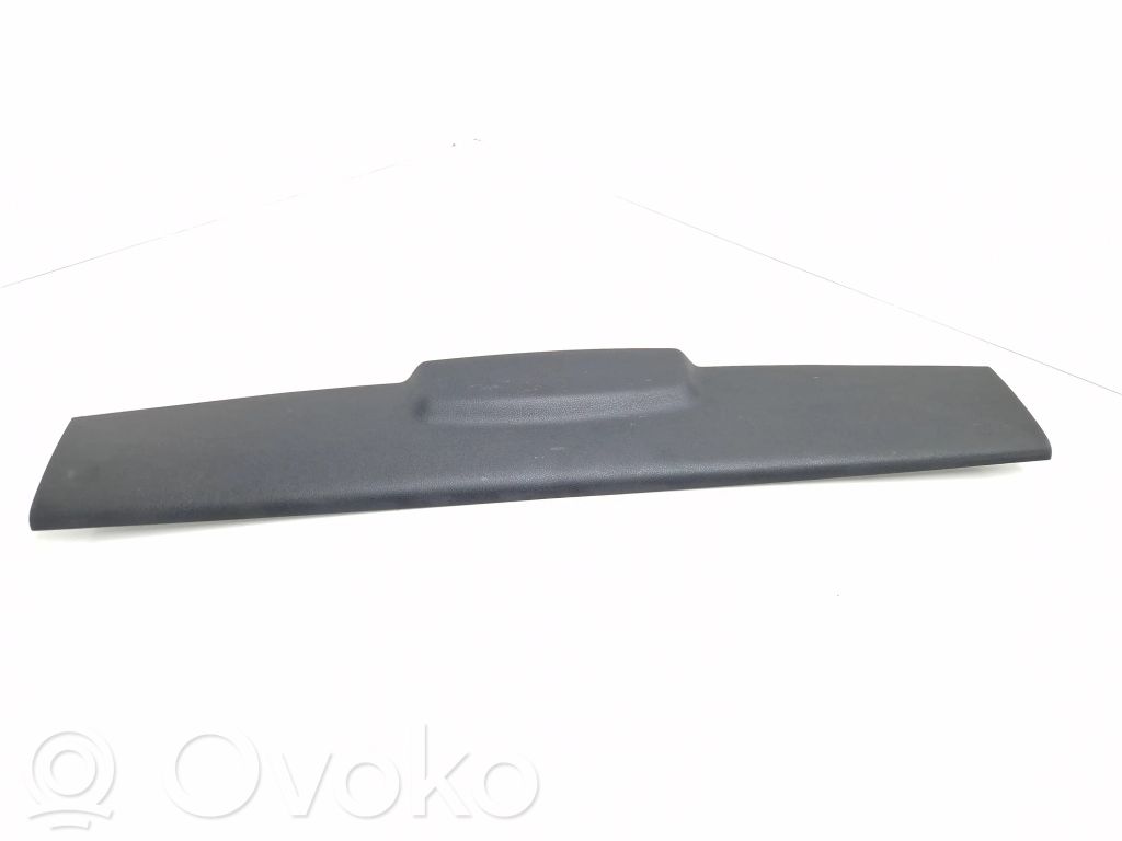 BMW 1 E81 E87 Viršutinė apdaila (prie lango) 