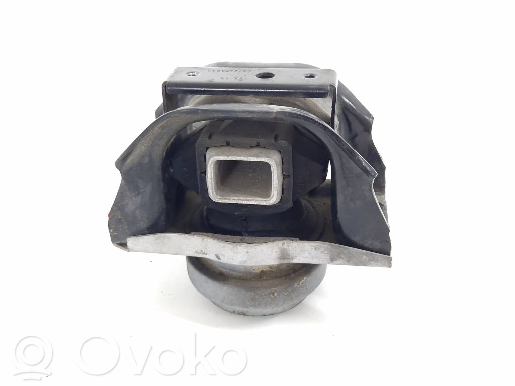 Citroen DS5 Engine mount bracket 