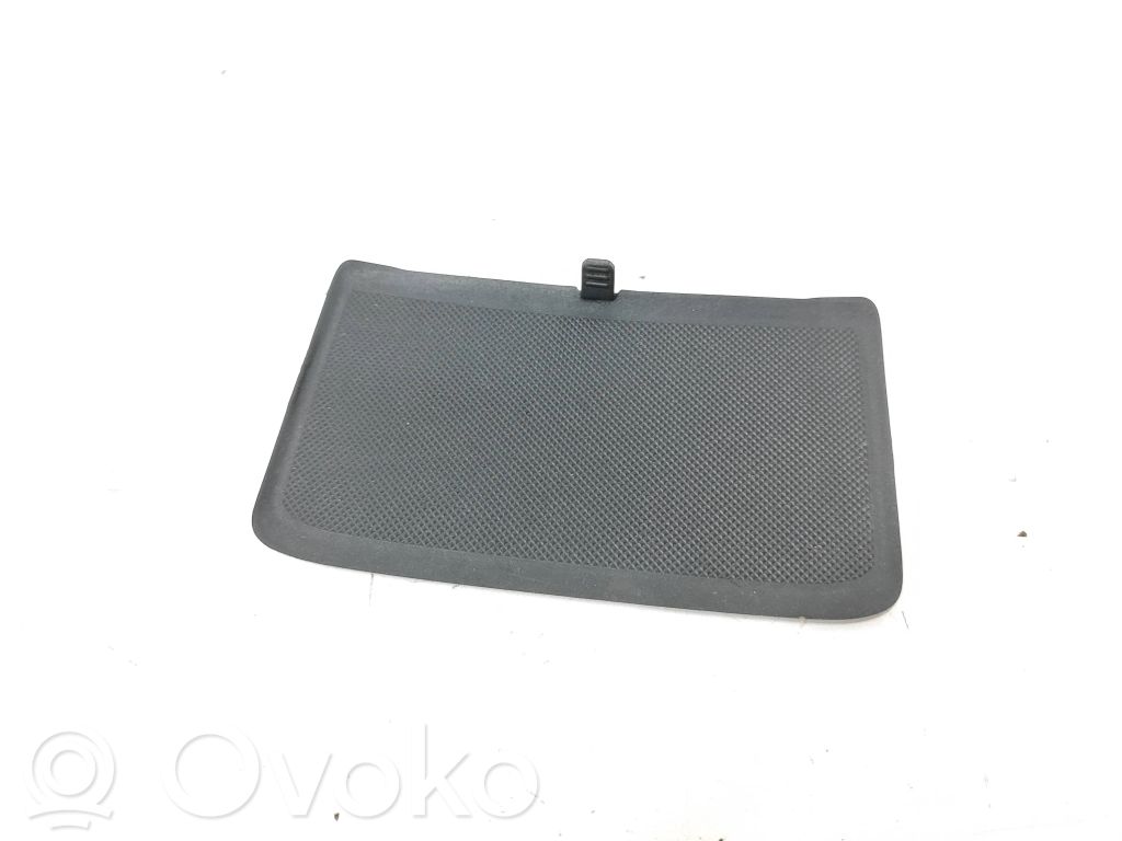 Ford Focus Base de la guantera 
