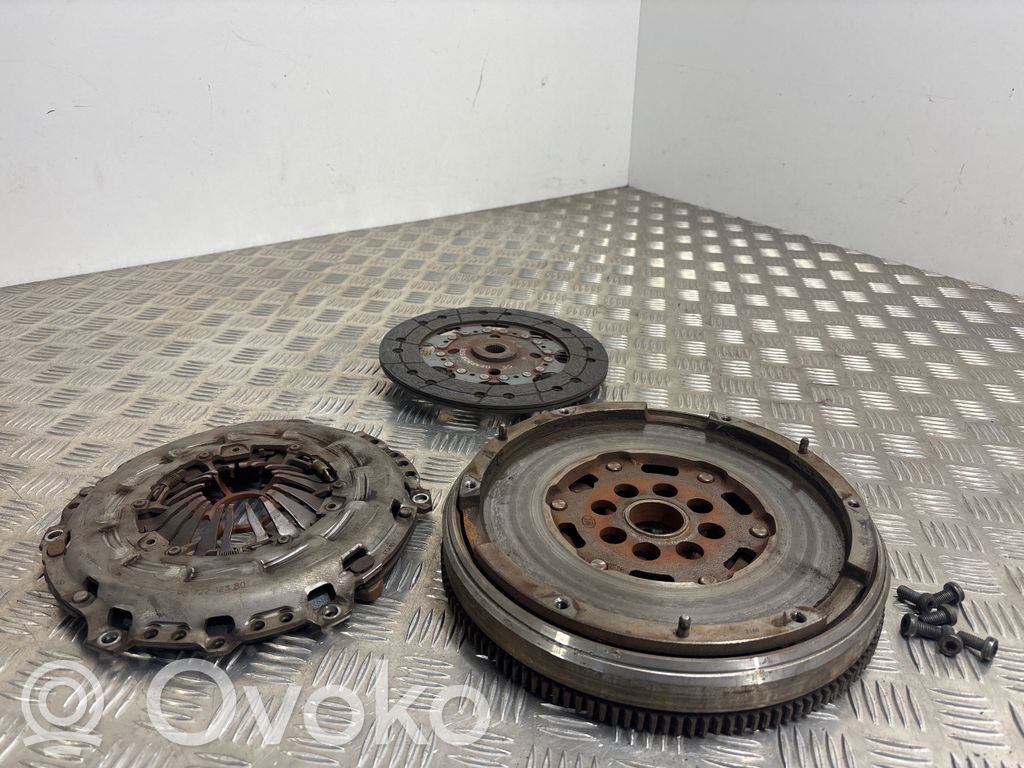 Peugeot 3008 I Kit frizione 