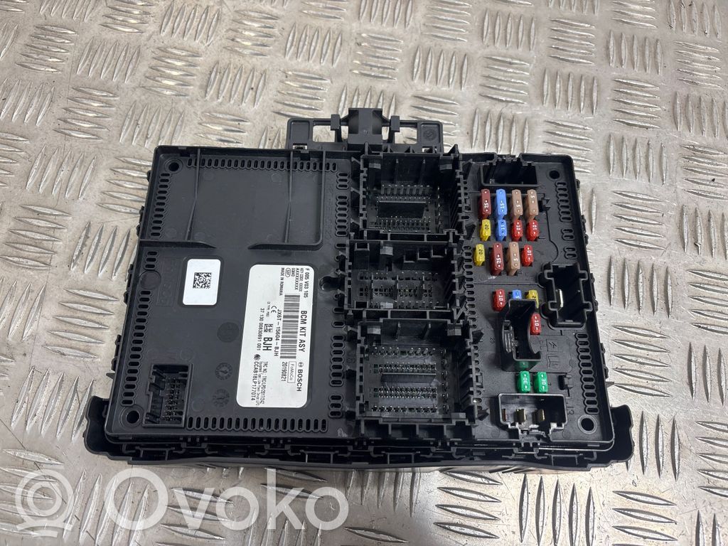 Ford Focus Fuse module 