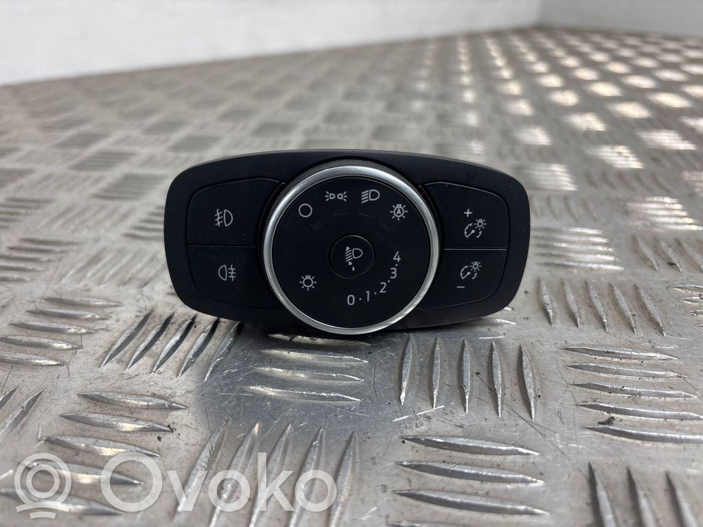 Ford Focus Light switch 
