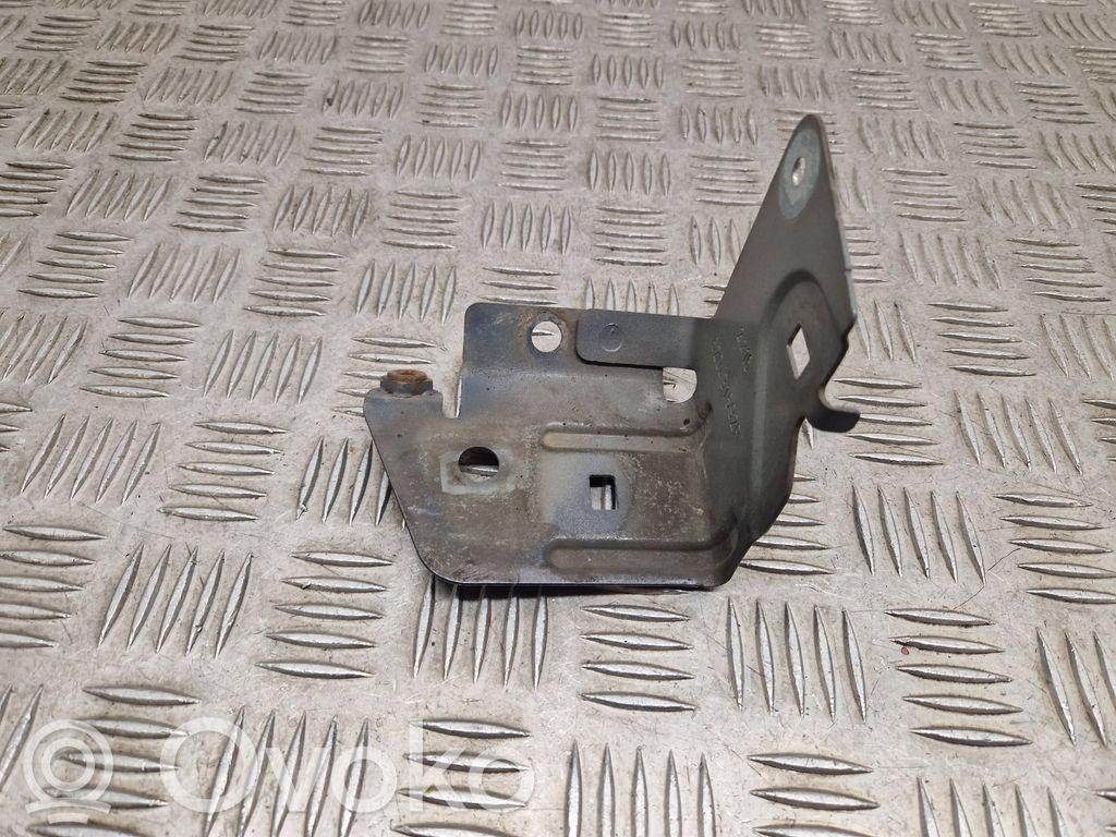 Renault Espace V (RFC) Fender mounting bracket 