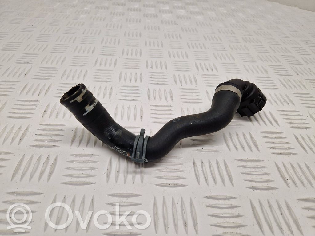 Audi A4 Allroad B9 Engine coolant pipe/hose 