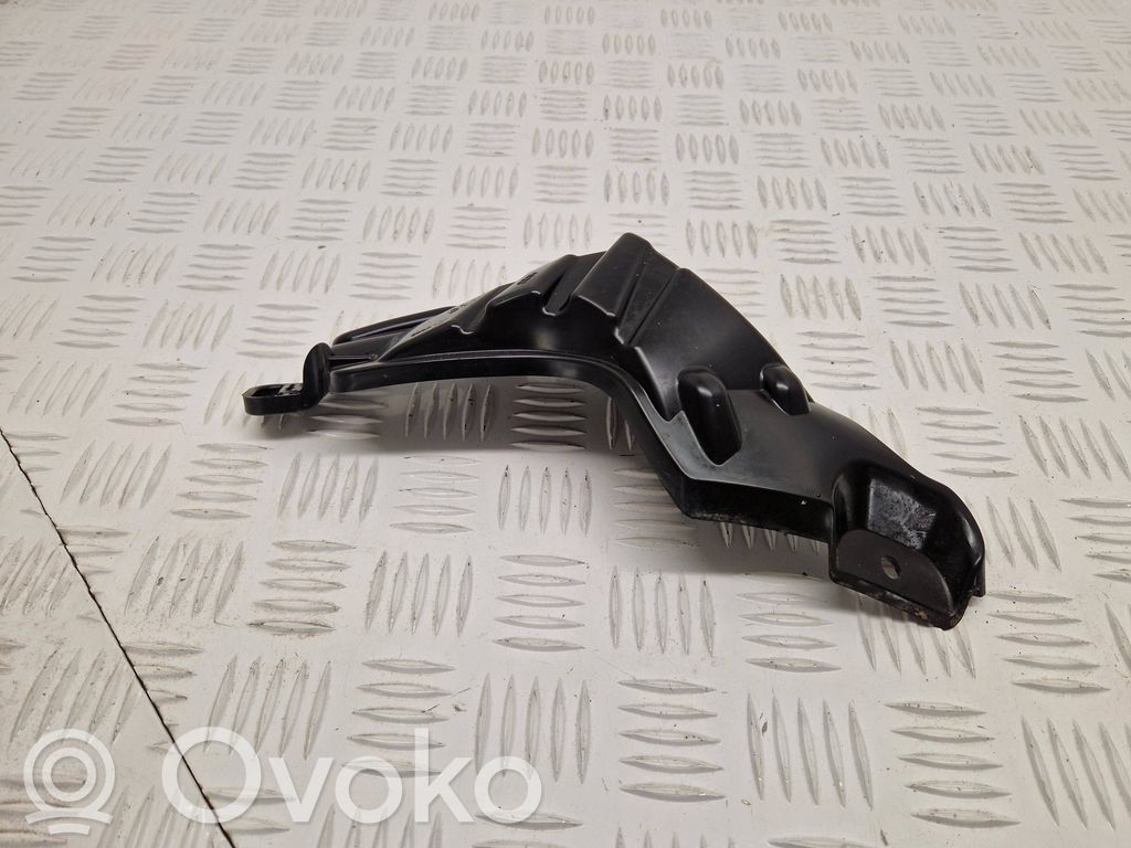 Citroen C3 Fender mounting bracket 