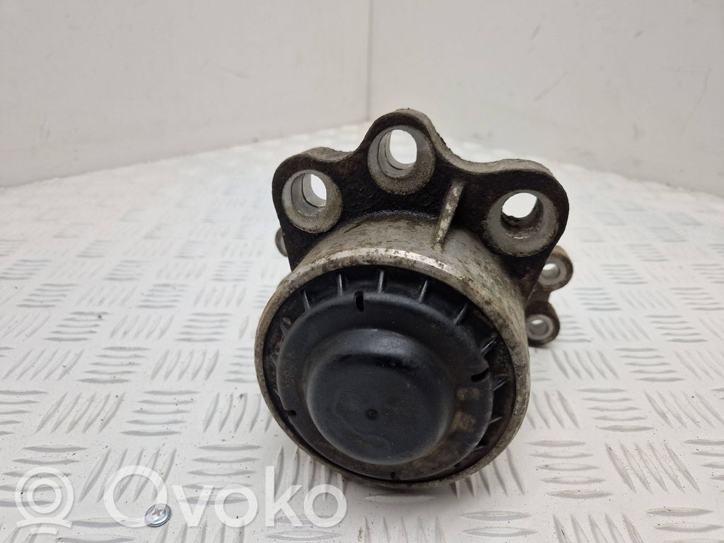 Ford Transit Custom Engine mount bracket 