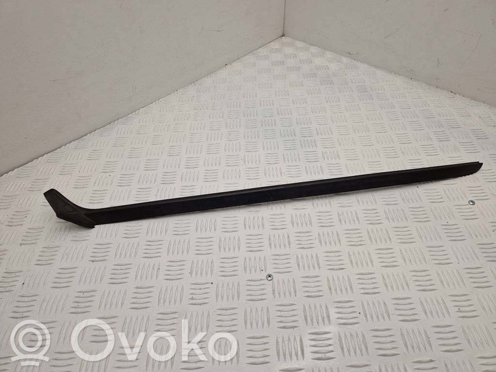DS Automobiles 4 II Windshield trim 