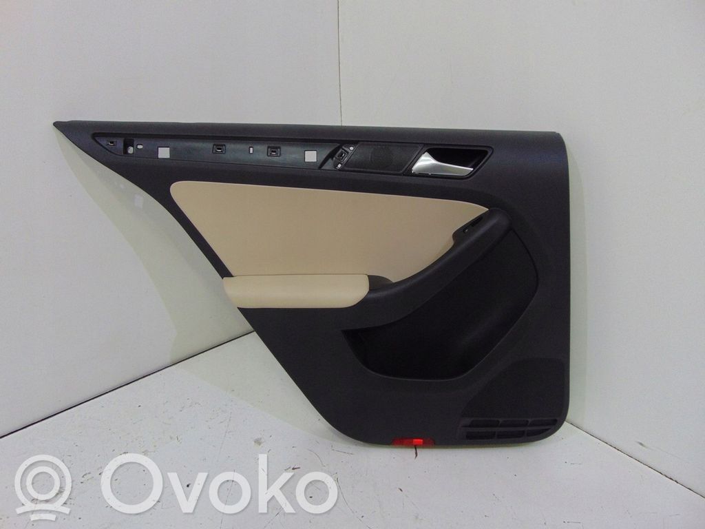 Volkswagen Jetta VI Panou interior ușă spate 