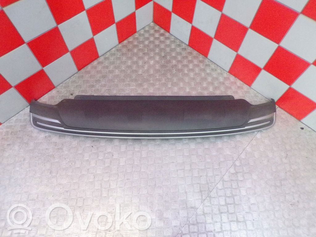 Apakšējā bampera daļa