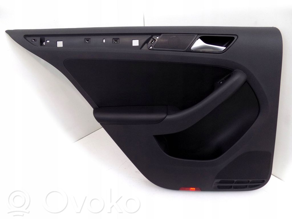 Volkswagen Jetta VI Panou interior ușă spate 
