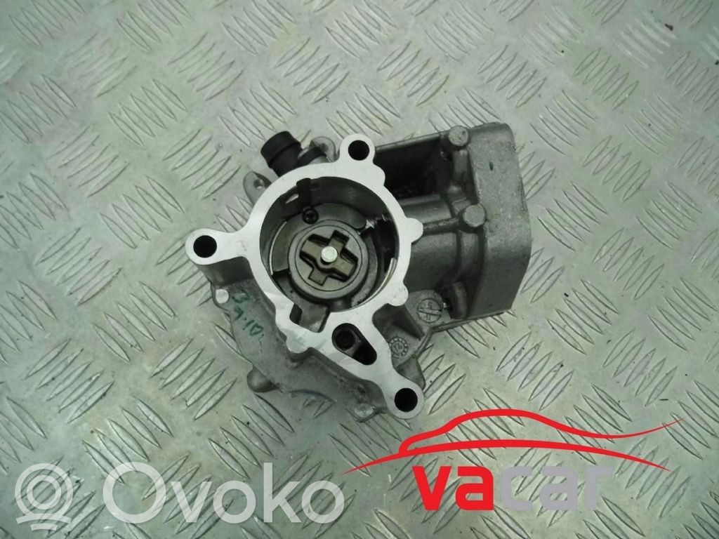 Volkswagen Golf VII Pompă vacuum 