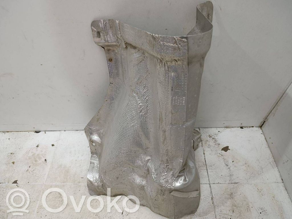 Volvo XC60 Osłona termiczna rury wydechowej 