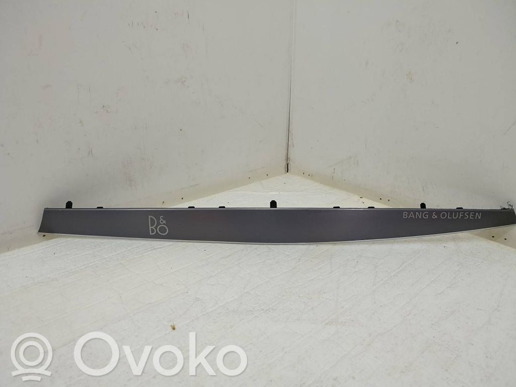 Audi A8 S8 D5 Moldura del panel (Usadas) 