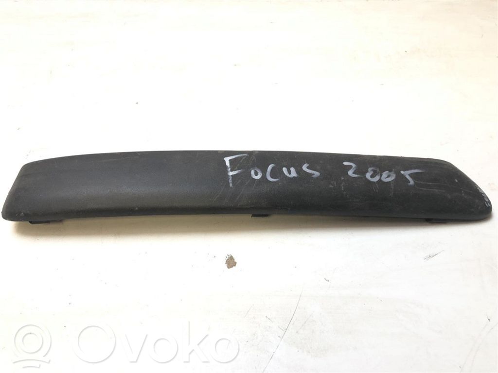 Front bumper splitter molding   4M5117E909AF