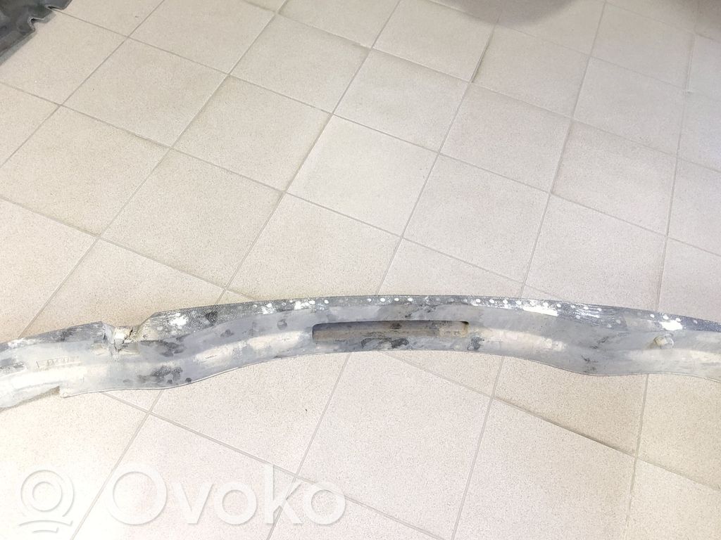 BMW 7 E65 E66 Bampera putuplasta daļa 