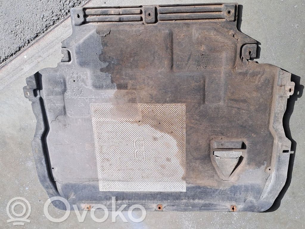 Volvo V40 Protecție inferioară motor 