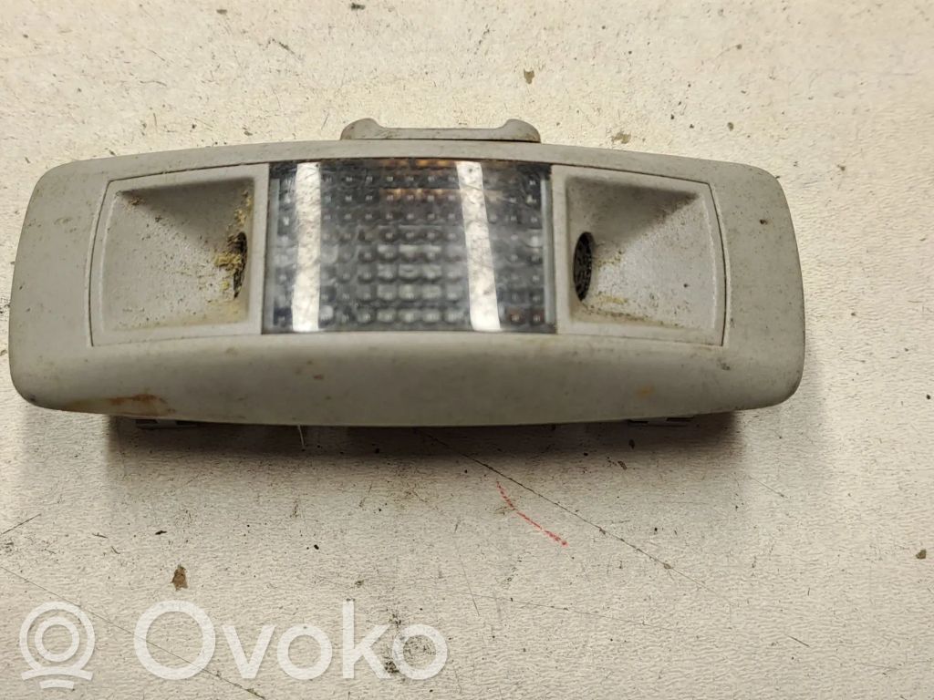 Volkswagen Golf IV Illuminazione sedili posteriori 