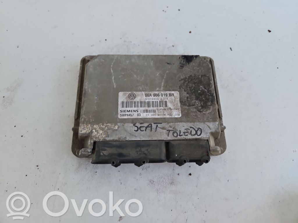 Moottorin ohjainlaite/moduuli   06A906019BR,5WP4457